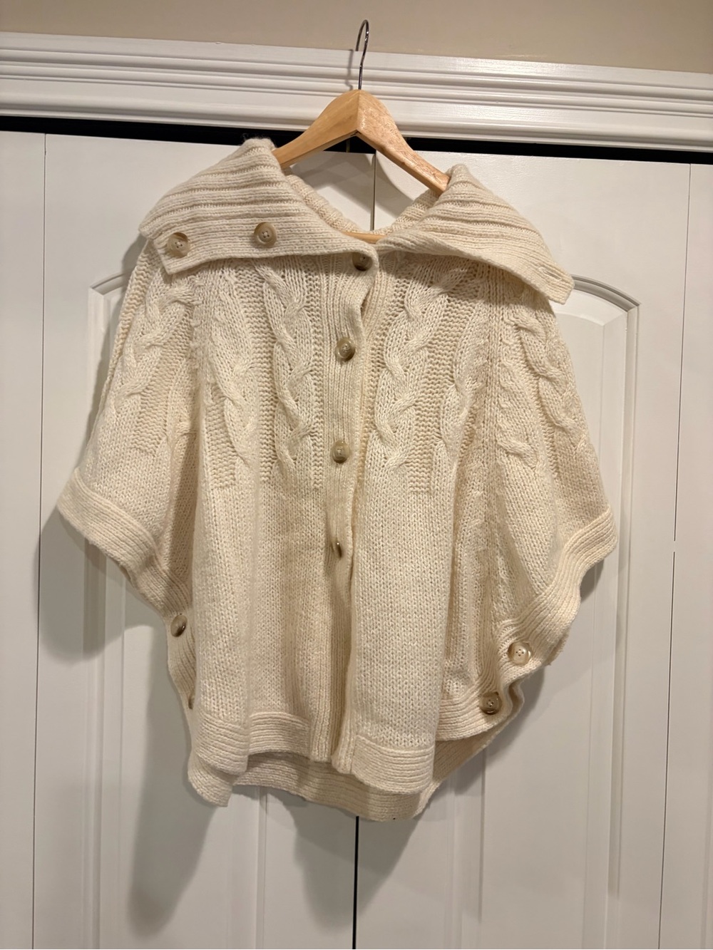 Old Navy Cream Cable-Knit Button-Front Poncho